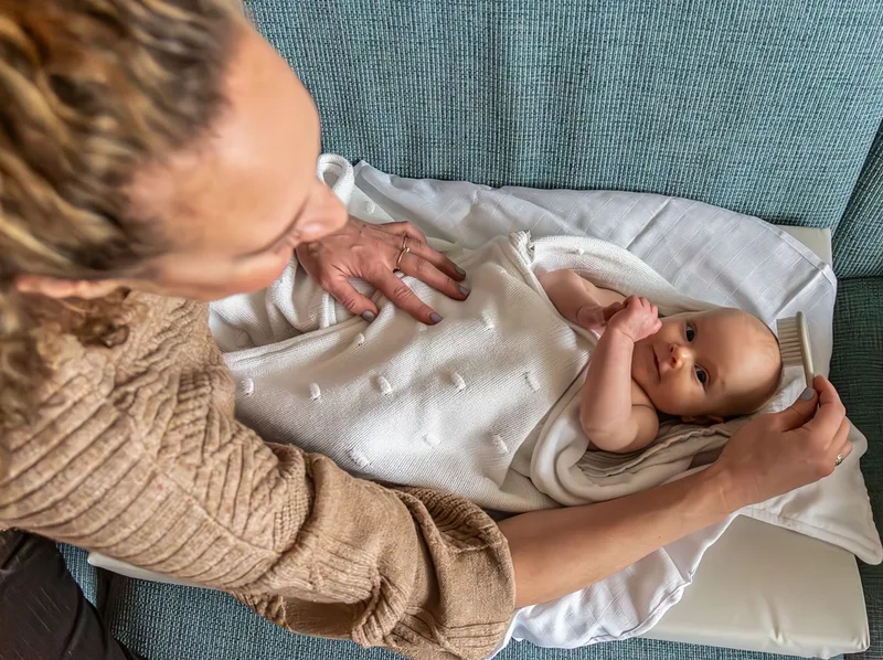 Aankleedkussen Little Boo Cosy Comfy XL Uni Wit van Quax – productfoto 3 van 4