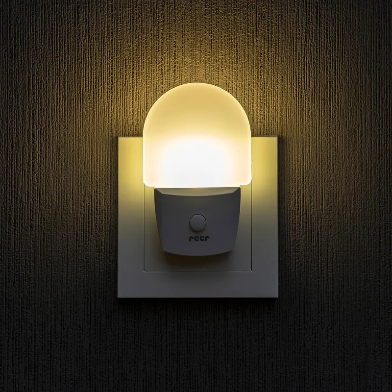 LED-Nachtlicht Nightguide de Reer en Blanc, 12 × 9,8 mm – photo produit 3 sur 3