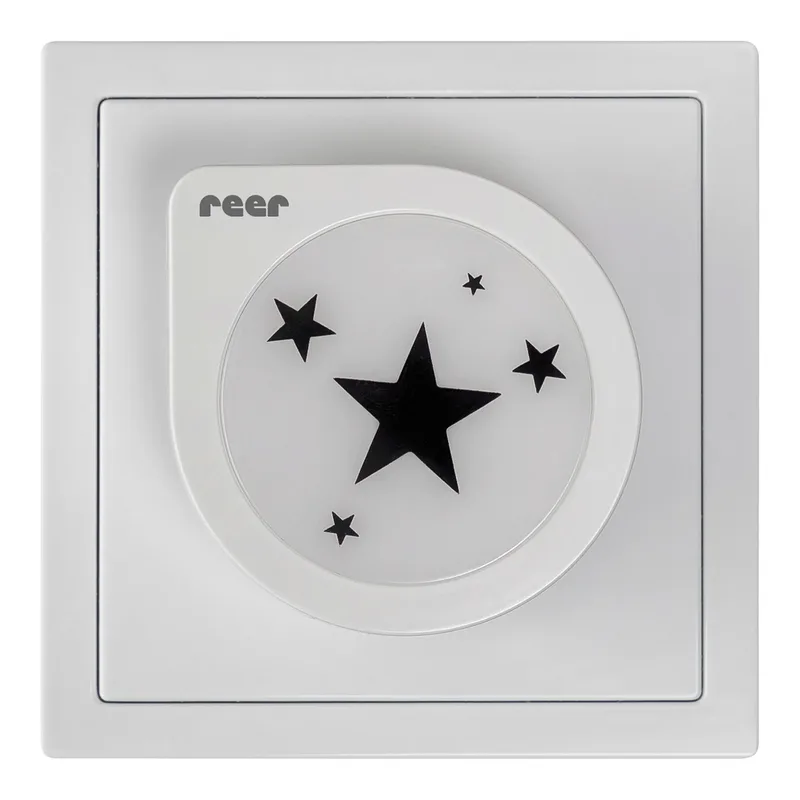 Nachtlicht Night Guide Star mit Dämmerungssensor van Reer in Wit, 5,3 × 5,3 × 6 mm – productfoto 1 van 3