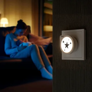 Nachtlicht Night Guide Star mit Dämmerungssensor van Reer in Wit, 5,3 × 5,3 × 6 mm – productfoto 3 van 3