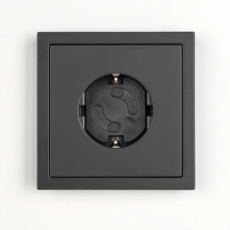 Reer 20er-Pack Steckdosenschutz de Reer en Noir, 12 × 9,5 × 2,4 mm – photo produit 3 sur 3