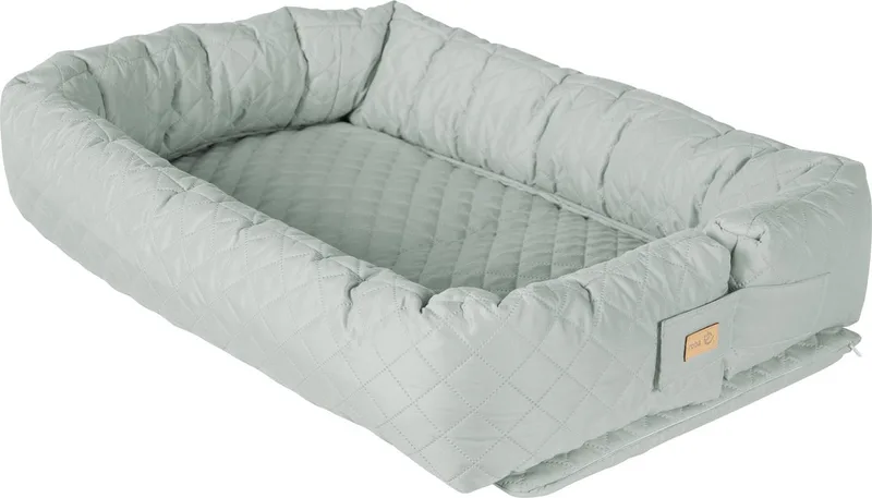 Baby Lounge 3-in-1 'roba Style' - Knuffelnest - Reisbedje - Verschoonmatje - Frosty Green van roba in Groen – productfoto
