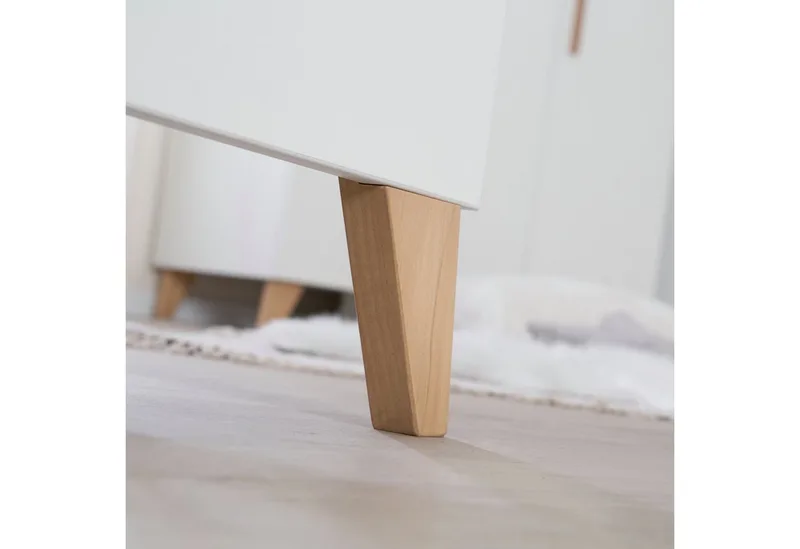 Babybett Leon - Babybett mit 3 Schlupfsprossen & 3-fach höhenverstellbar, Höhenverstellbar - Schlupfsprossen - Umbaubar zum Juniorbett by roba in White – product photo 4 of 5
