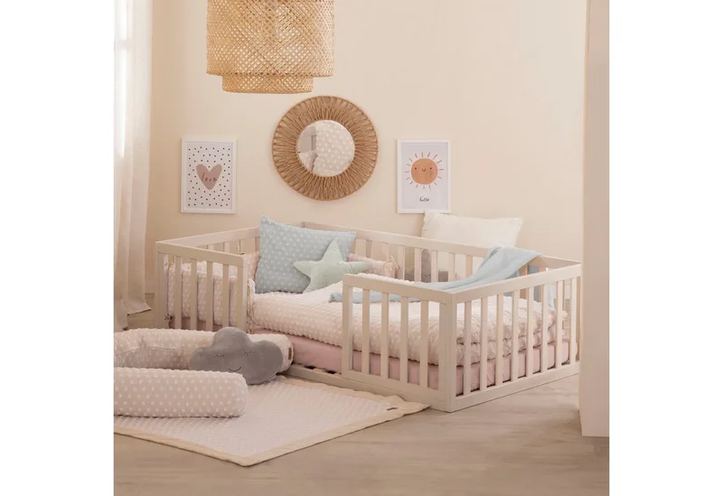 Babydecke Frosty Almond, Strickoptik, roba® von roba in Beige – Produktfoto 3 von 5