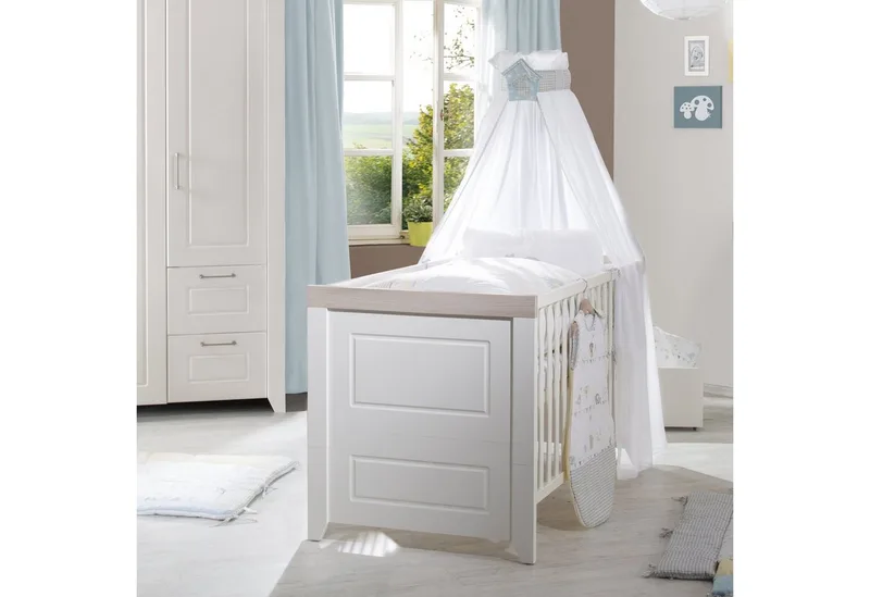 Babyzimmer-Komplettset Felicia, Gitterbett, Wickelkommode & 3-türiger Drehtürenschrank, umbaubar von roba in Weiß – Produktfoto 2 von 5