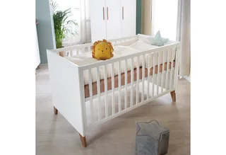 Babyzimmer-Komplettset Ole 3-teilig - (Set, Kinderbett, Wickelkommode, Kleiderschrank), moderne Optik - Griffe & Füße aus stabilem Massivholz von roba in Weiß – Produktfoto 2 von 4