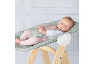Hochstuhl Born Up 2in1, Treppenhochstuhl mit Liegefunktion von roba in Braun – Produktfoto 2 von 5
