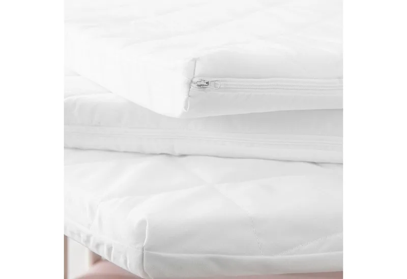 Laufgitter-Matratze in - passend für Laufgitter 100x100 & 75x100 cm oder 6-eckig, roba®, 4 cm hoch, (Passend für alle Standard Laufgitter / Laufställe), Laufstall-Matratze, gesteppt by roba in White – product photo 3 of 5