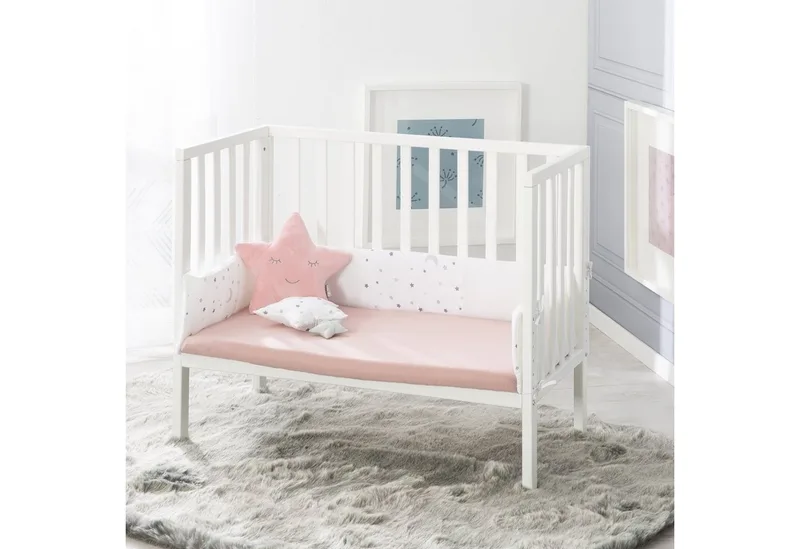 Spannbettlaken Lil Planet, 100% Baumwolle, Spannbettlaken für Wiegenmatratzen von roba in Rosa – Produktfoto 2 von 5