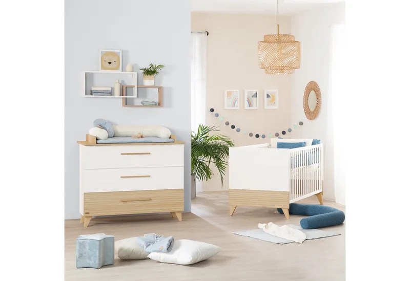 Wickelkommode Theo - Wickelkommode aus Holz in modernem Design, Wickelhöhe 90,5 cm - Schubladen mit Vollauszug - Ulme by roba in White – product photo 2 of 5