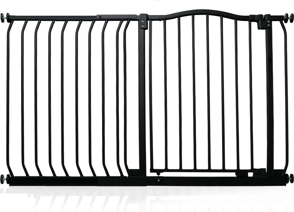 Klemhekje met Gebogen Bovenkant, 125cm - 134cm, Mat Zwart van Safetots in Zwart – productfoto