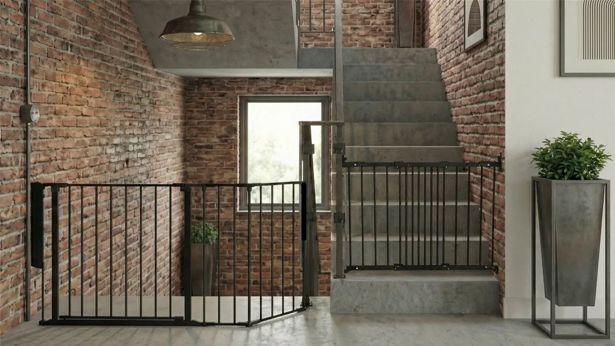 Overlooptraphek, Zwart, De Oplossing voor Trappen, Meerdere Panelen tot 135cm en Schroefhek, 67cm - 105,5cm de Safetots en Noir, 67 cm – 105, 5 cm ) – photo produit
