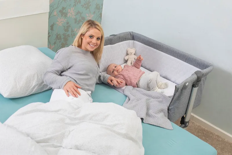 Baby-Reisebett Wiege / Beistellbett Joy Leinenstruktur hellgrau von Schardt in Grau, Silber – Produktfoto 5 von 5