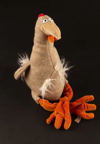 Kuscheltier Lost Chicken Kikeriki für Kinder und Erwachsene (1-St) van sigikid in Beige, Oranje – productfoto 5 van 5