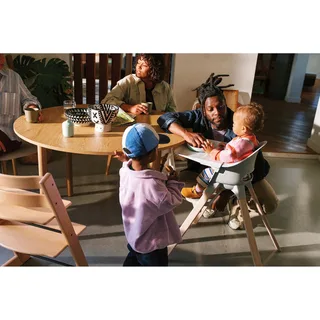 Clikk™ Kinderstoel von Stokke in Midnight Black – Produktfoto 2 von 2