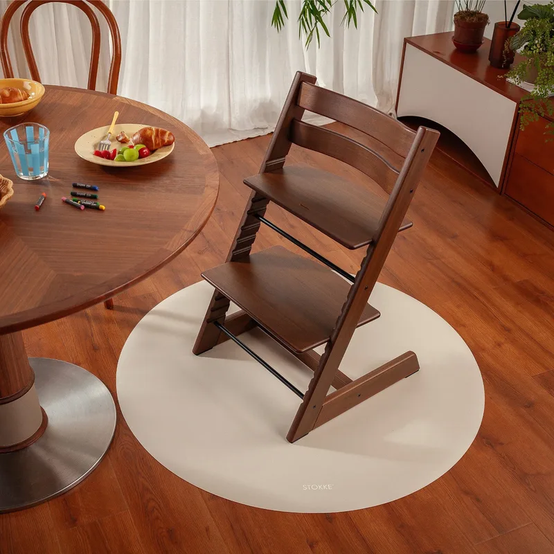 Kinderstoel Stokke® Tripp Trapp® Signature Walnut fra Stokke – produktbillede 4 af 4