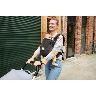 Limas Mesh, - Ademende draagzak met hoogwaardige stoffen - Veilig voor baby's van 1 maand/4-15 kg - Inclusief afneembaar tasje voor benodigdheden by Stokke in Anthracite – product photo 2 of 2