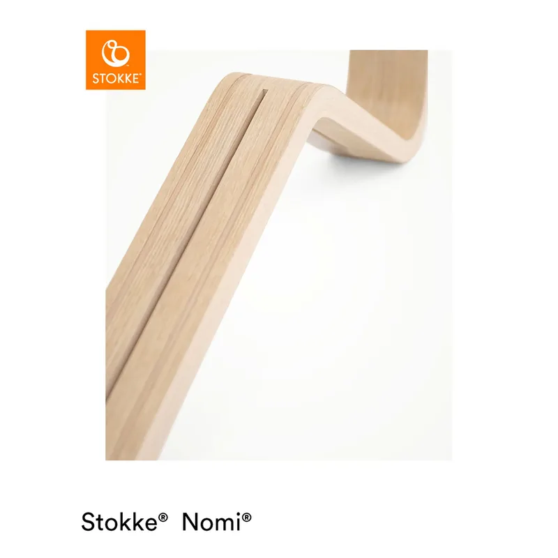 Nomi Bundle Hochstuhl inkl. Babyset von Stokke in Weiß, 59 × 52 × 83,5 mm – Produktfoto