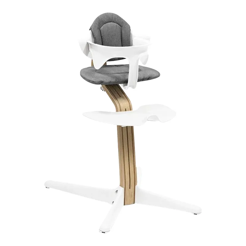 Nomi Hochstuhl Eiche von Stokke in Weiß, 59 × 52 × 83,5 mm – Produktfoto 2 von 2