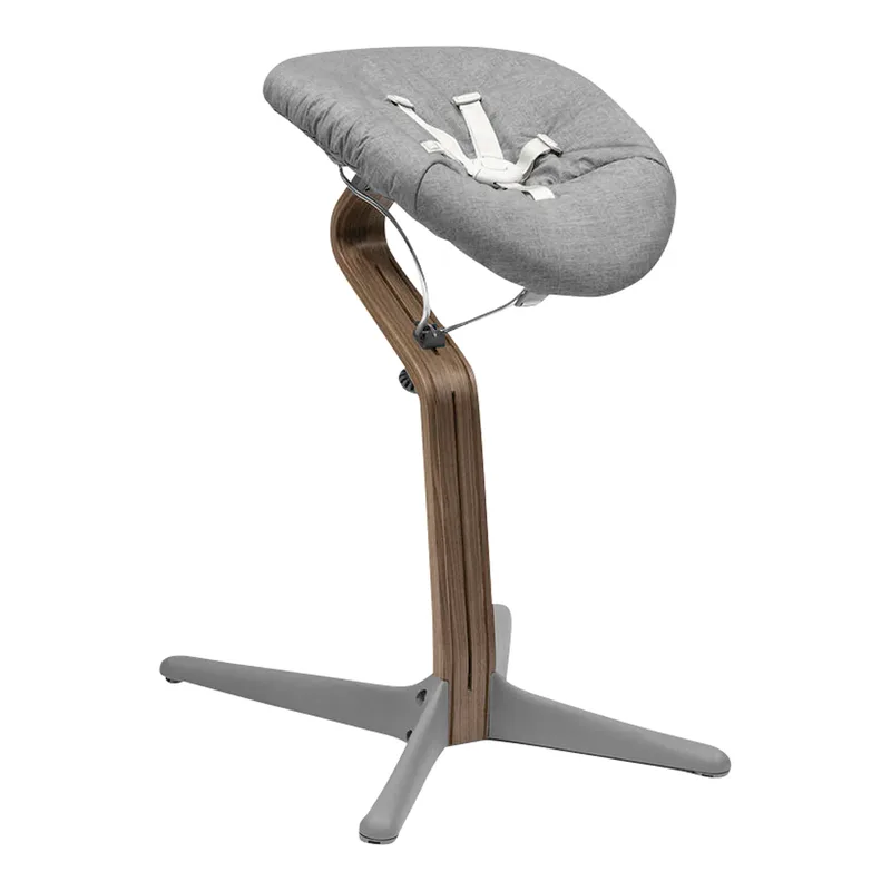 Nomi Hochstuhl Walnuss de Stokke en Gris, 59 × 52 × 83,5 mm – photo produit
