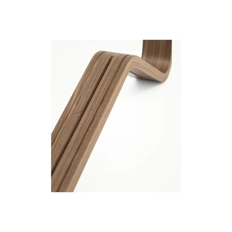 Nomi Hochstuhl Walnuss fra Stokke i Hvid, 59 × 52 × 83,5 mm – produktbillede 3 af 3