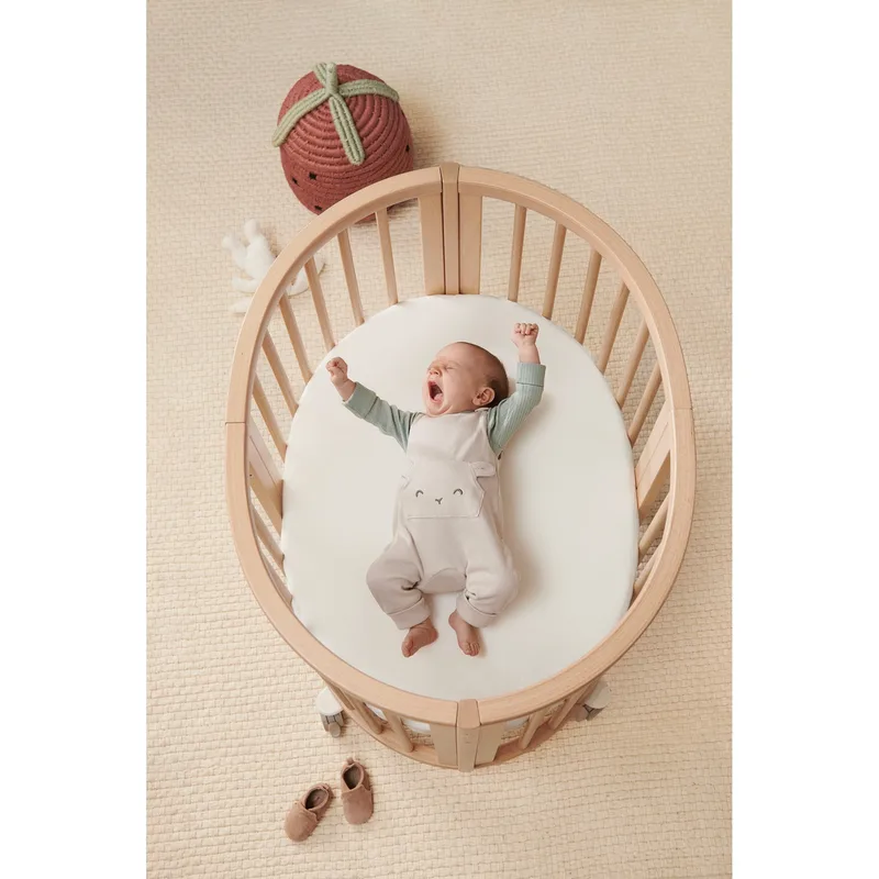 Sleepi™ Babybett Sleepi Mini by Stokke in Natural, 82 × 67 × 87 mm – product photo
