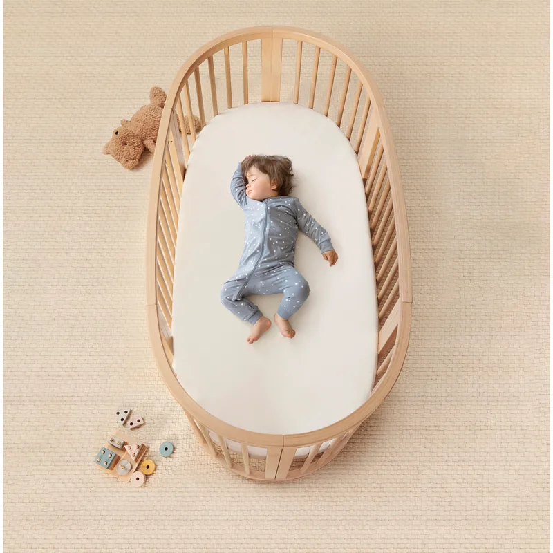 Sleepi™ Babybett Sleepi by Stokke in Natural, 141 × 74 × 85 mm – product photo