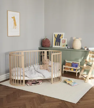 Sleepi™ Babybett Sleepi V3 fra Stokke i Natur, 141 × 74 × 84 mm – produktbillede 3 af 4