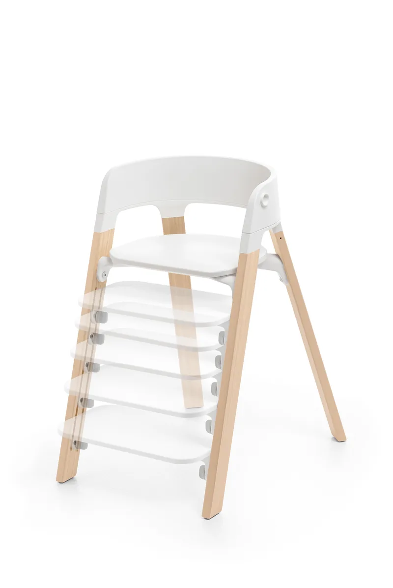 Steps Kinderstoel - Bundel met babyset, veiligheidstuigje en tray - White/Natural von Stokke in White-Natural – Produktfoto 3 von 4