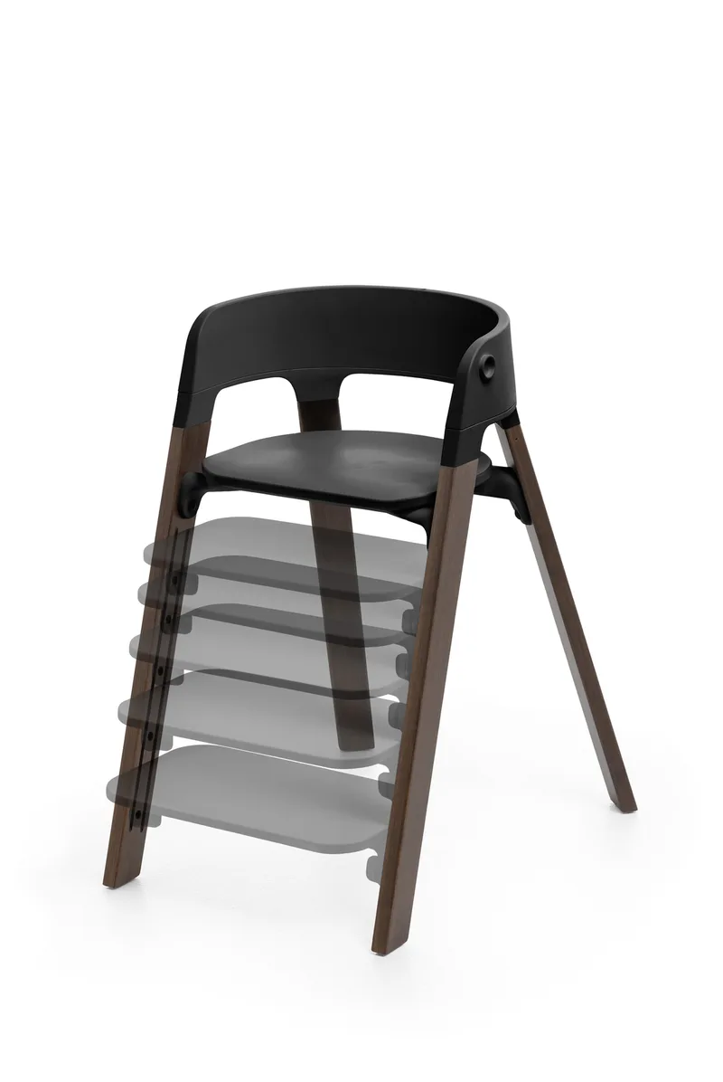 Steps Kinderstoel - Bundel met babyset, veiligheidstuigje en tray by Stokke in Black, Warm Brown – product photo 3 of 4