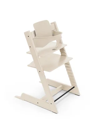 Tripp Trapp meegroeiende baby- en kinderstoel (Vanilla Wit) met Stokke Tray (Vanilla Wit) by Stokke in White – product photo 3 of 4