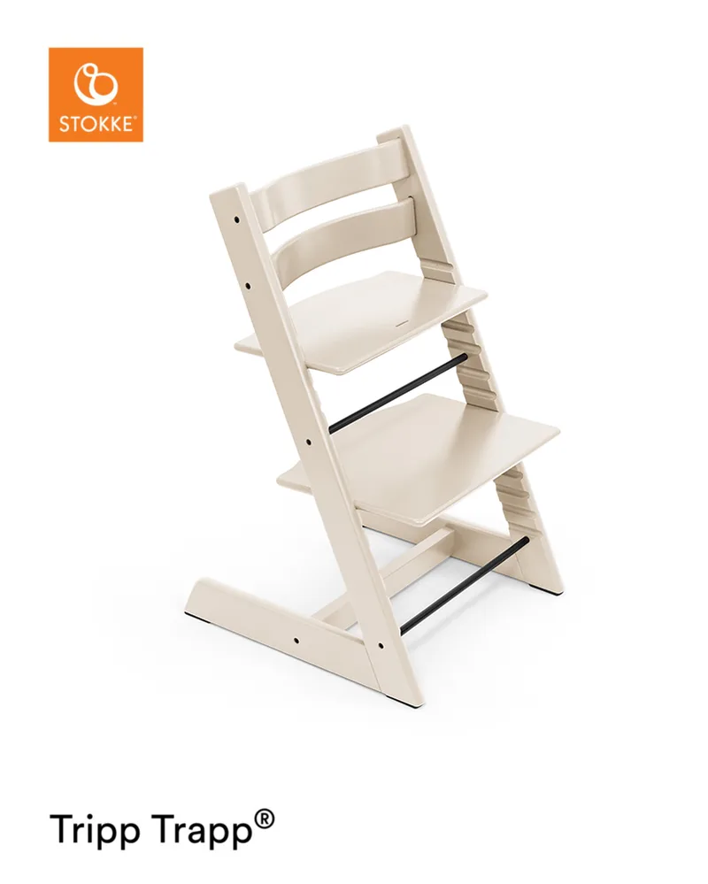 Tripp Trapp meegroeiende baby- en kinderstoel (Vanilla Wit) met Stokke Tray (Vanilla Wit) by Stokke in White – product photo 2 of 4