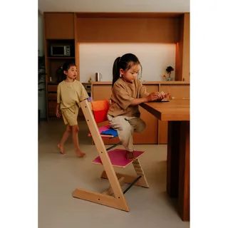 Tripp Trapp® Sitzkissen MoMA Edition von Stokke in Natur – Produktfoto 1 von 3