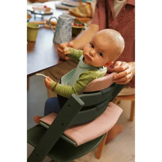 Tripp Trapp® Treppenhochstuhl van Stokke in Groen, 49 × 46 × 79 mm – productfoto 2 van 3
