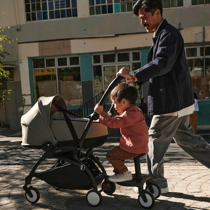 yoyo3 Buggy inkl. Neugeborenenset von Stokke in Beige – Produktfoto