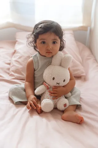 Nijntje x Little Dutch - Knuffel - 30 cm - Lucky Blossom by Tiamo in Pink – product photo 3 of 3