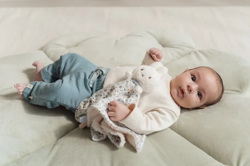 Nijntje x Little Dutch - Knuffeldoekje - Lucky Leaves by Tiamo in Blue – product photo 4 of 4