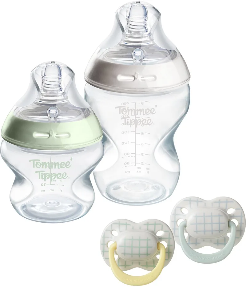 Geschenkset met Natural Start babyflessen en fopspenen by Tommee Tippee in Doorzichtig – product photo