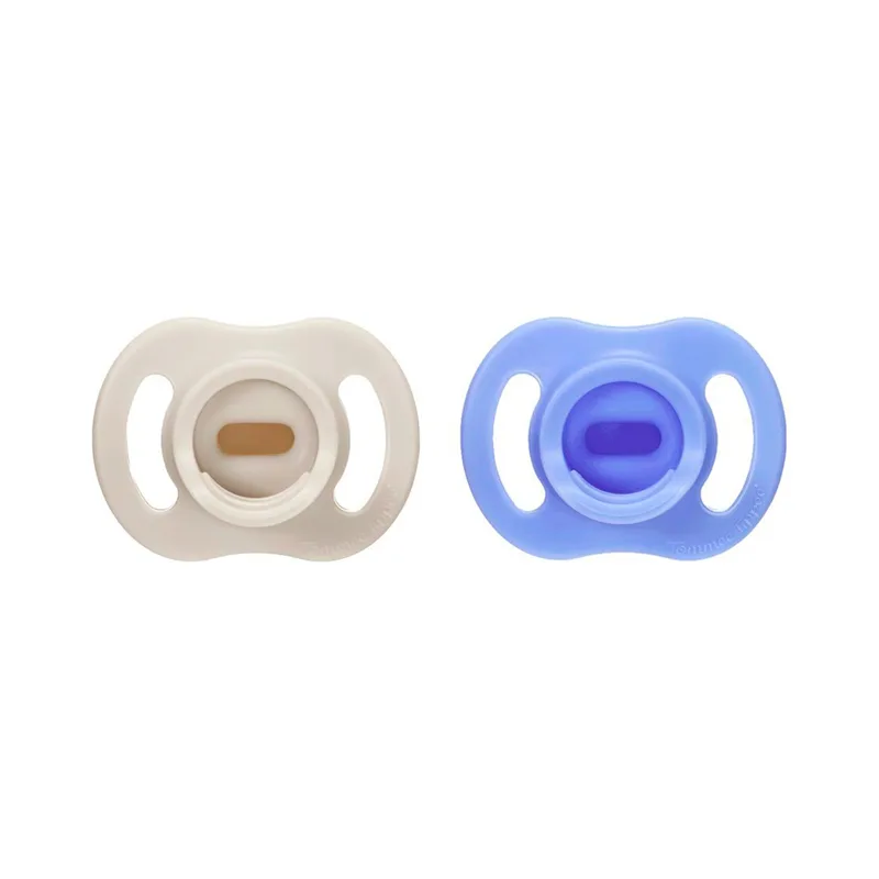 Tommee Tippee 2er-Pack Schnuller ultra light 6-18M de Tommee Tippee en Multicolore, 5,5 × 6,5 × 14,3 mm – photo produit