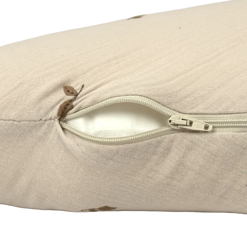 Voedingskussen Tots Tale Baby Soft Muslin Leaves Taupe van Tots Tale – productfoto 4 van 4