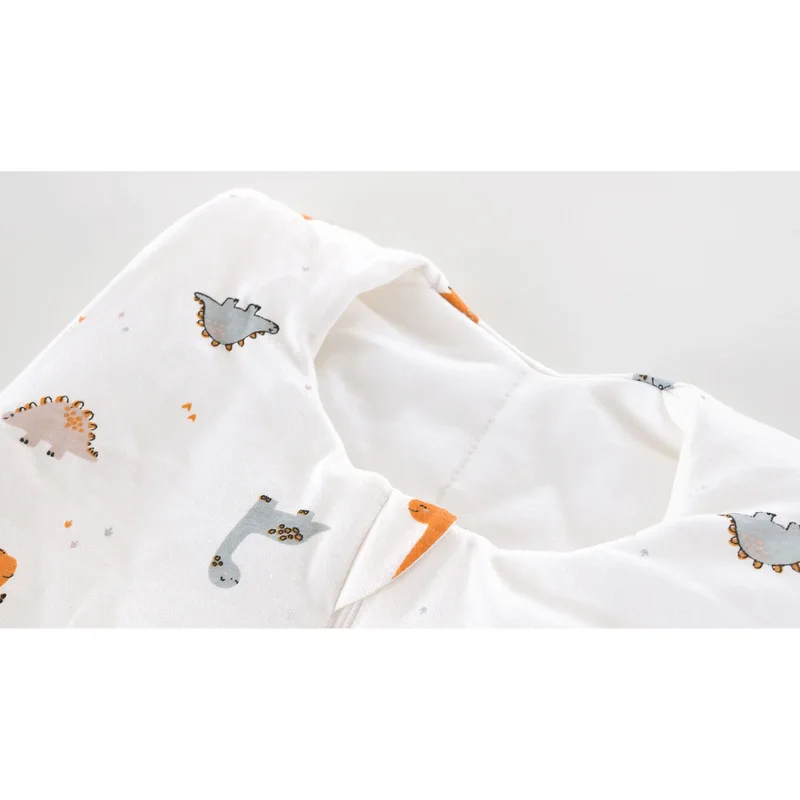 Ganzjahres-Sleepoverall TO GO 1.5 TOG von Träumeland in Orange – Produktfoto