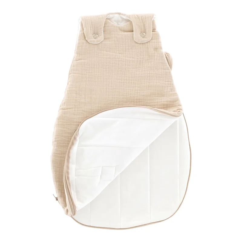 Ganzjahresschlafsack Liebmich Baumwollmusselin 2.5 TOG von Träumeland in Beige – Produktfoto