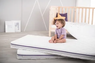Ocean 70x140 Matras Peuterbed van Träumeland in Wit – productfoto 2 van 4