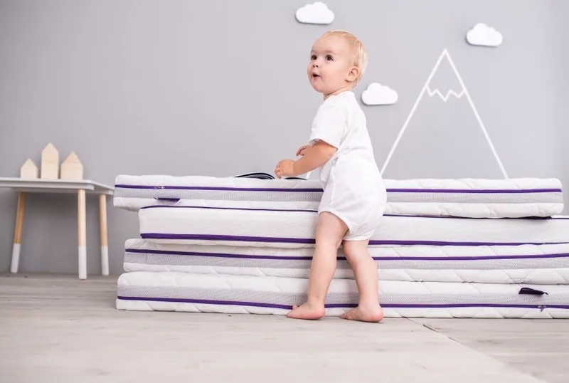 Ocean 70x140 Matras Peuterbed van Träumeland in Wit – productfoto 3 van 4