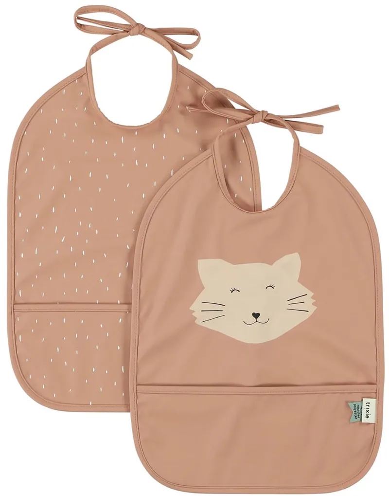 afwasbare slabbetjes set - waterdicht slabbetje Mrs. Cat 2-pack roze. fra Trixie i Mrs. Cat – produktbillede