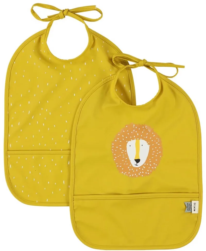 slabbetje 2-pack afwasbaar - Mr. Lion - waterdicht en geel. van Trixie in Mr. Lion – productfoto