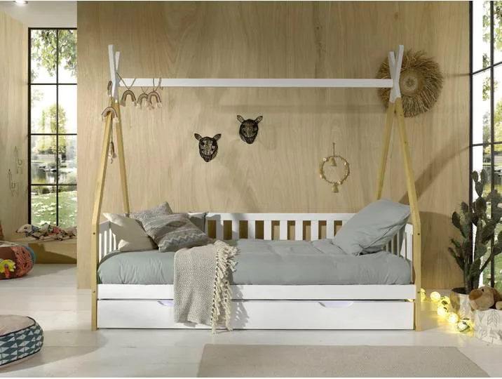 Kinderbett VIPACK Tipi, mit Querstange in Zelt-Optik, Kiefer massiv , weiß (natur, weiß), B:96cm H:185,1cm L:206cm, Betten, Kinderbett, inklusive Rolllattenrost und wahlweise mit Bettschublade van Vipack – productfoto
