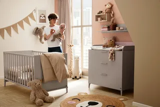 Wickelkommode BROTHER STU mit abnehmbarem Aufsatz und 3 Schubladen, Kommode in Taupe, 95 cm Breite, geprüfte Sicherheit, Soft-Close von yuny by PAIDI in Braun – Produktfoto 2 von 5