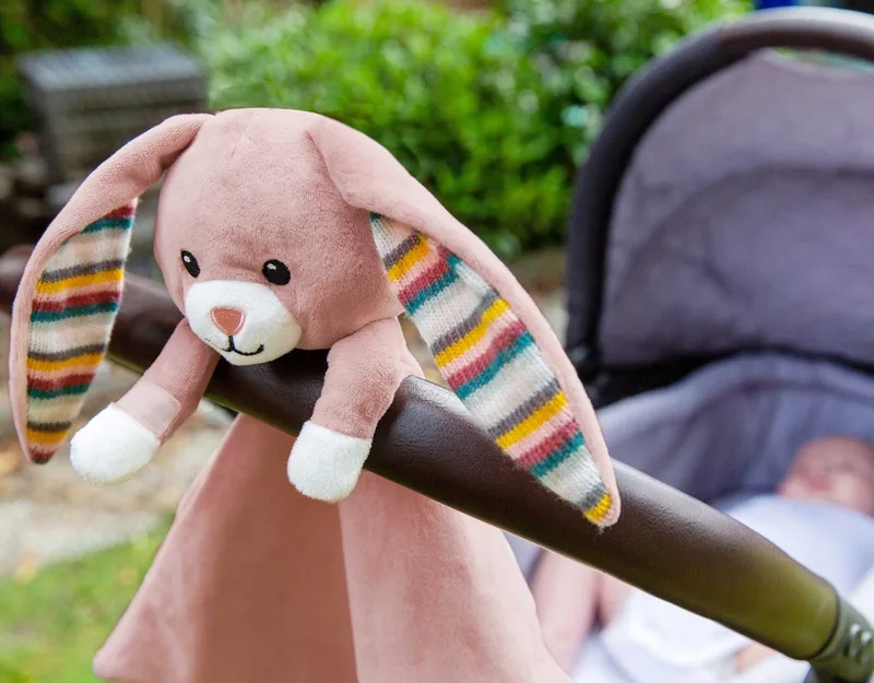 Becky het Konijn - Heartbeat & White Noise Knuffeldoekje - 35 cm de ZAZU en Rose – photo produit 3 sur 4